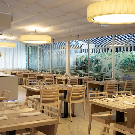 Hotel Dwo Les Palmeres 4*