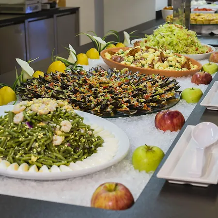 Отель Dwo Les Palmeres