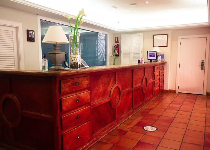 Dwo Les Palmeres Hotel 4*