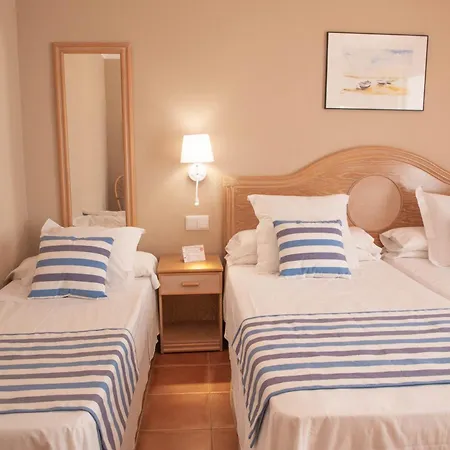 Dwo Les Palmeres Hotell 4*