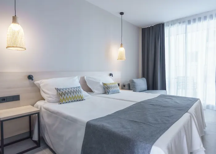 Dwo Les Palmeres 4* Калелья