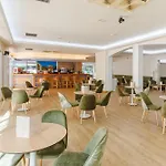 Dwo Les Palmeres 酒店