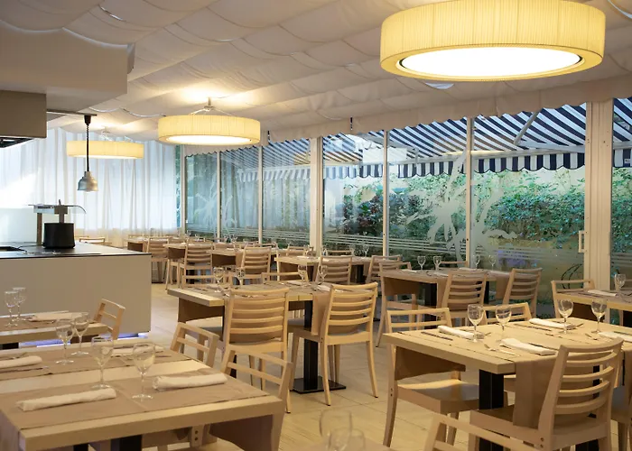 酒店 Dwo Les Palmeres 4*